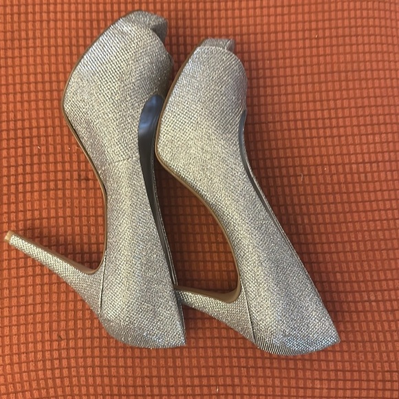 Nine West Silver Open Toe Platform Heels - Picture 6 of 13